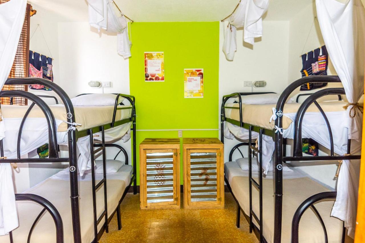 The Purpose Hostel Antigua Exterior photo