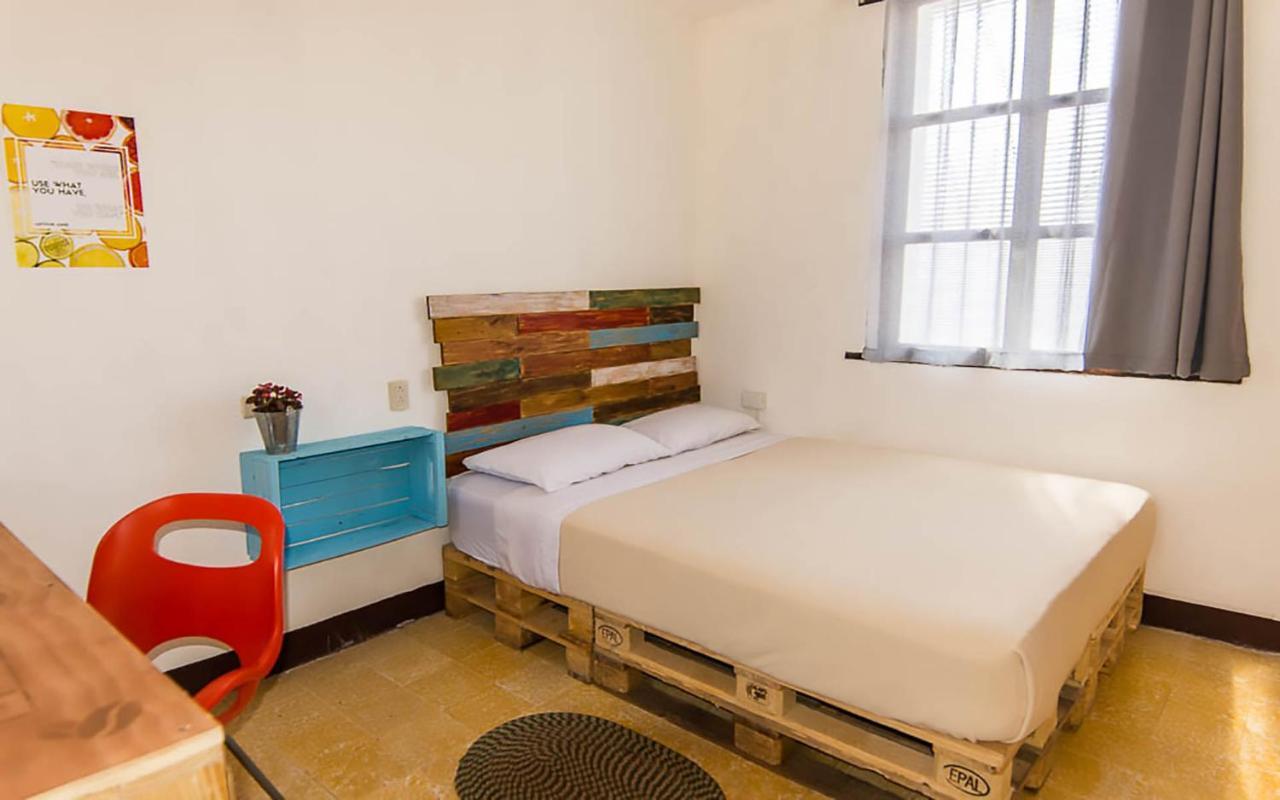 The Purpose Hostel Antigua Exterior photo